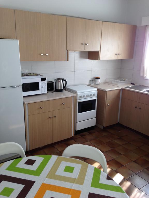 Francis Apartments Larnaca Pokoj fotografie