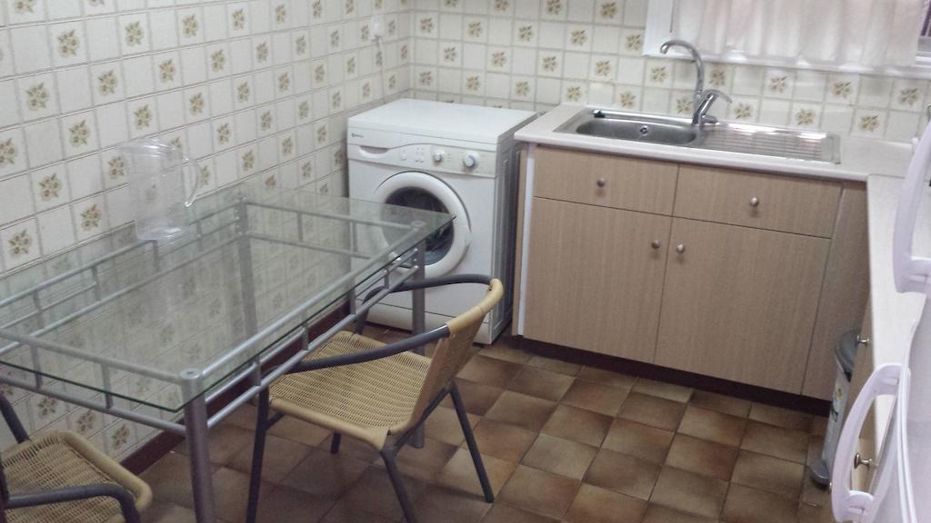 Francis Apartments Larnaca Pokoj fotografie