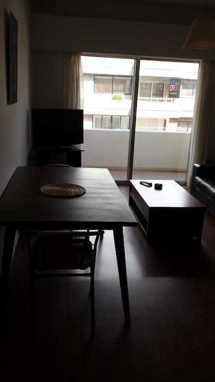 Francis Apartments Larnaca Pokoj fotografie